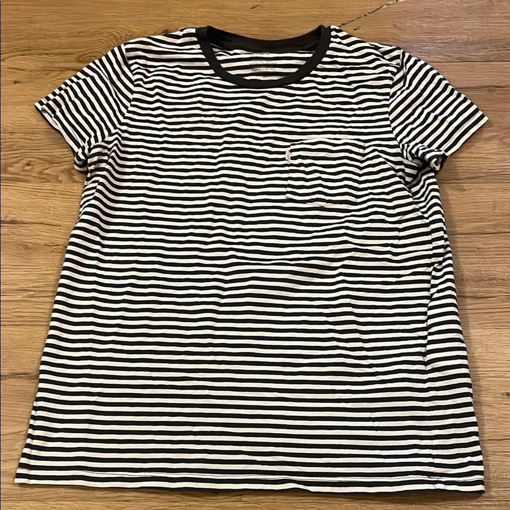 Levis perfect crew Black and White Striped T-Shirt